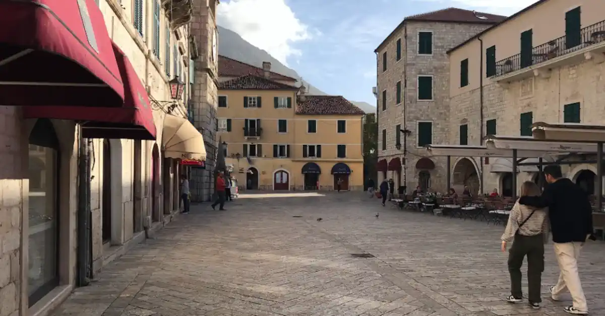 Kotor Old Town Square of Arms 2